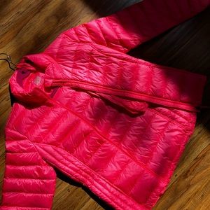 Bright coral pink puffer parka - xs